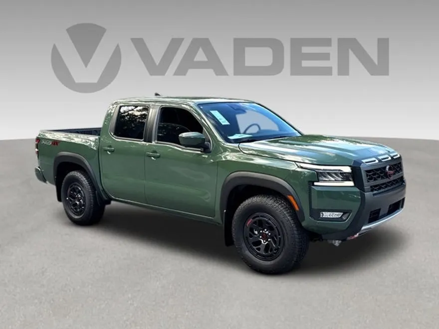 2025 Nissan Frontier Crew Cab PRO-4X photo 1