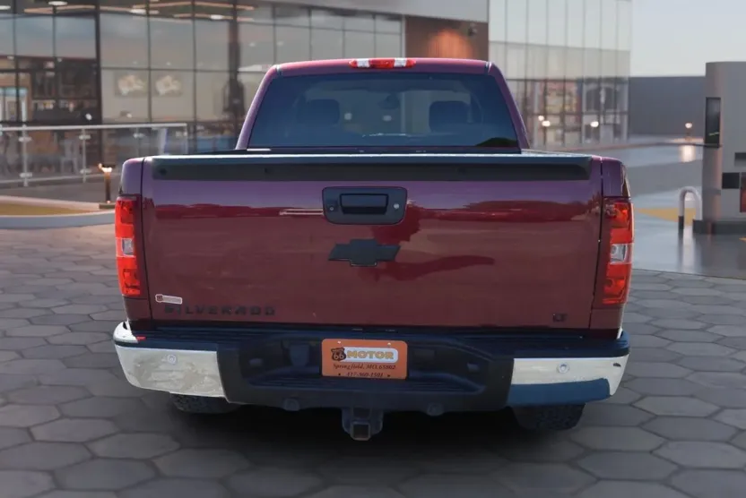 2013 Chevrolet Silverado 1500 LT photo 1