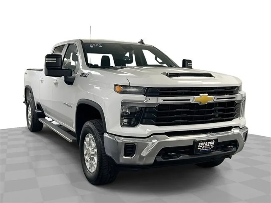 2024 Chevrolet Silverado 2500HD LT photo 1