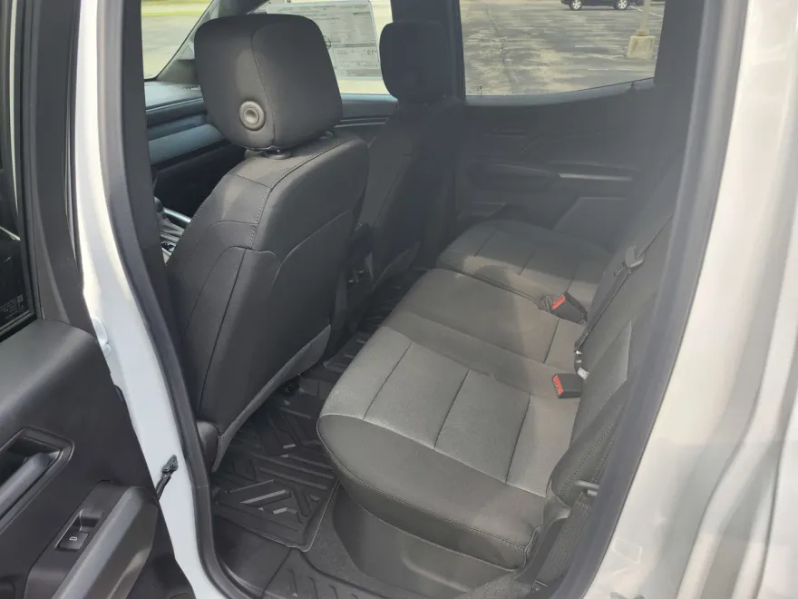2026 Chevrolet Colorado Work Truck photo 1