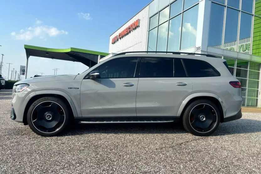 2024 Mercedes Benz GLS AMG 63 4MATIC photo 1