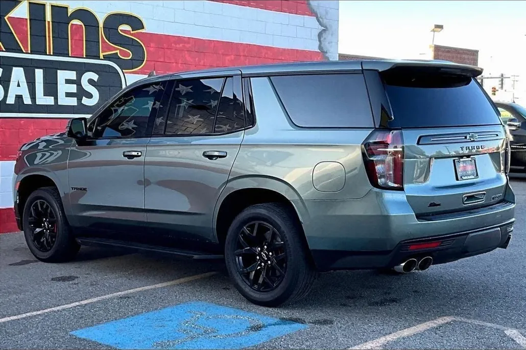 2023 Chevrolet Tahoe RST photo 1