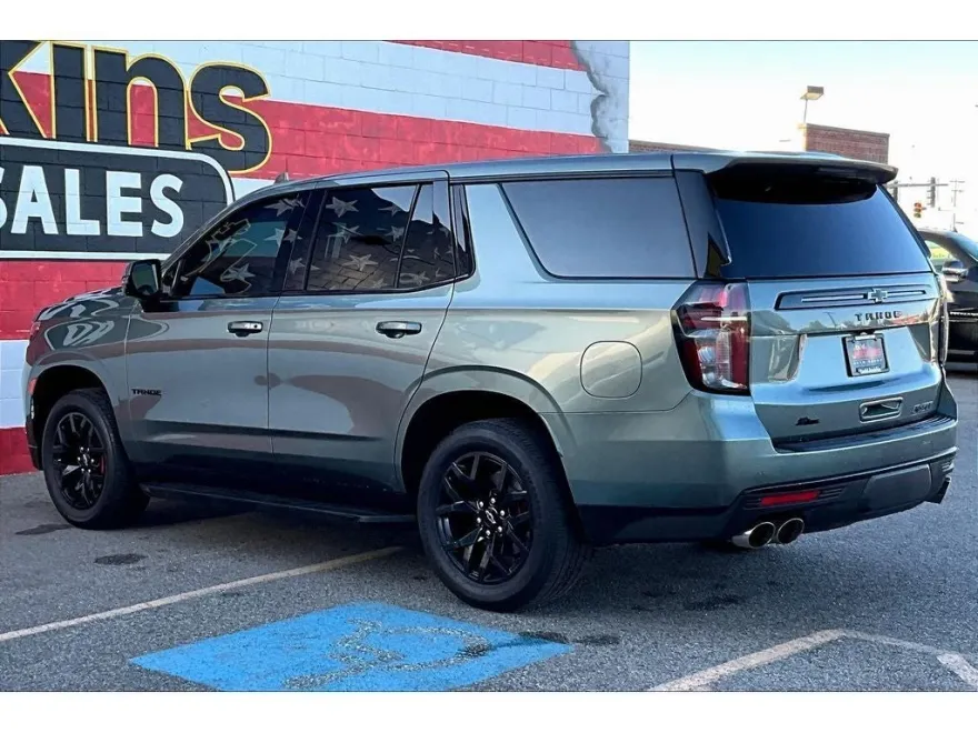 2023 Chevrolet Tahoe RST photo 1