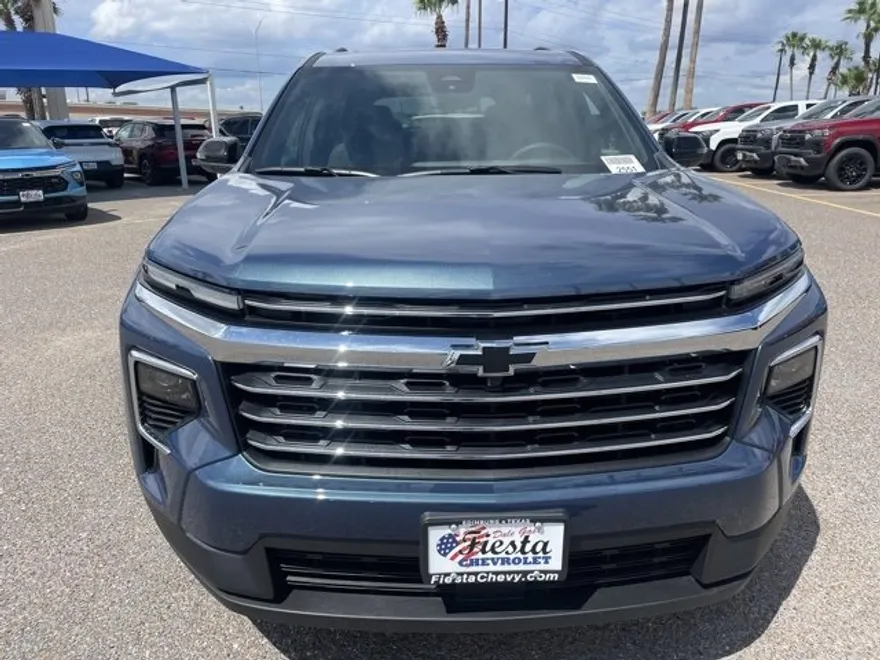 2026 Chevrolet Traverse photo 1