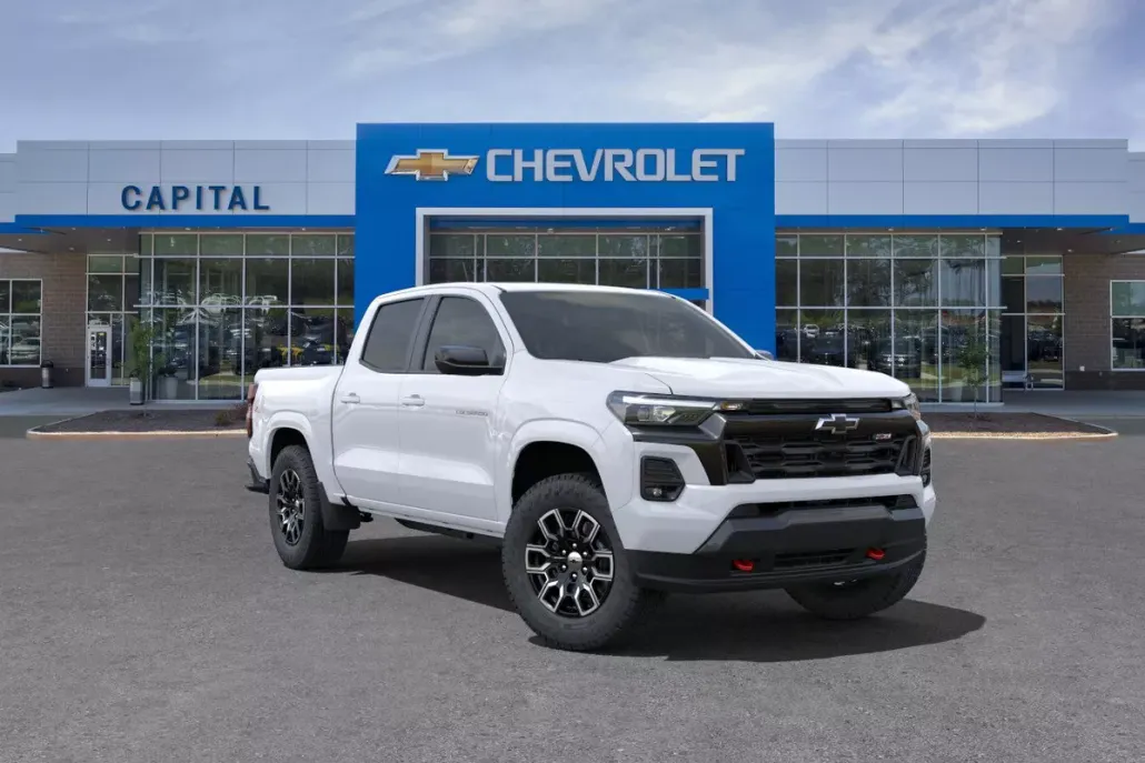 2025 Chevrolet Colorado Z71 photo 1