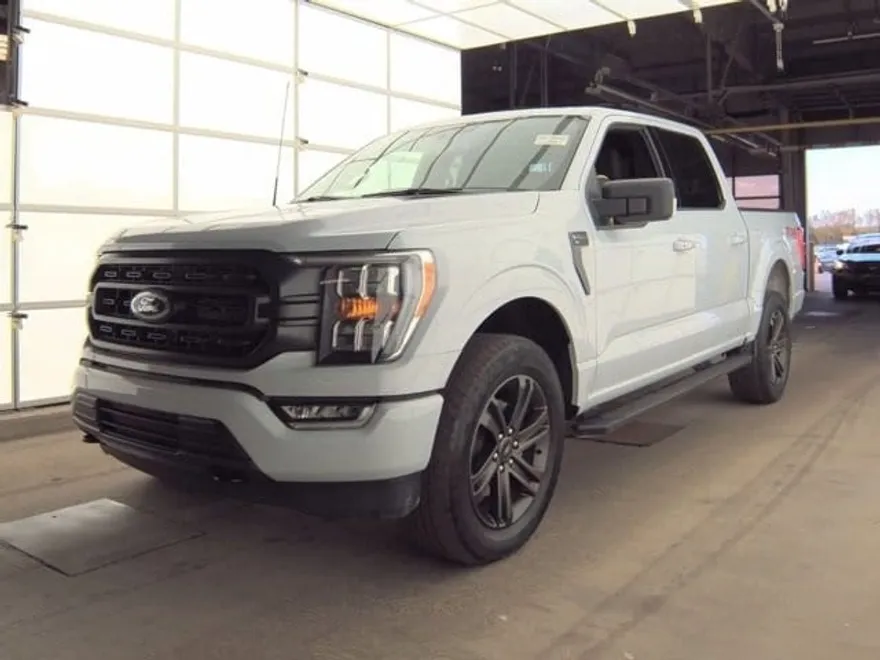 2022 Ford F-150 XLT photo 1