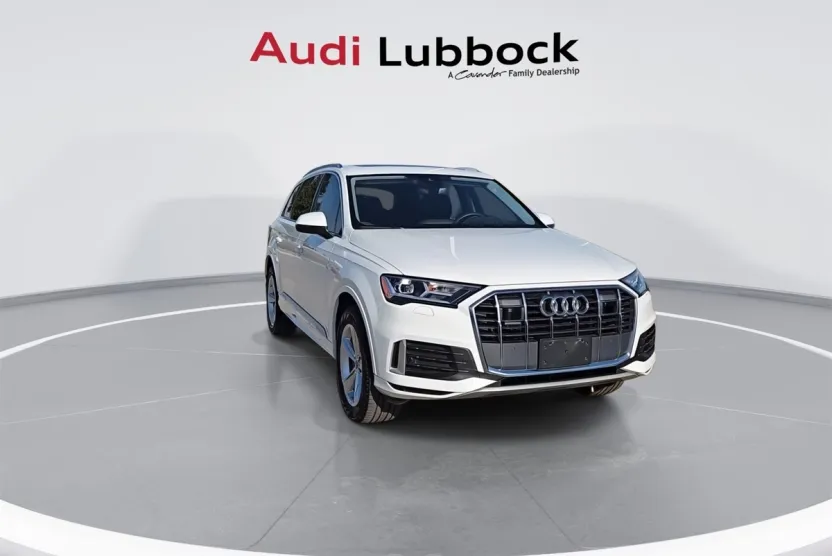 2024 Audi Q7 45 Premium photo 1