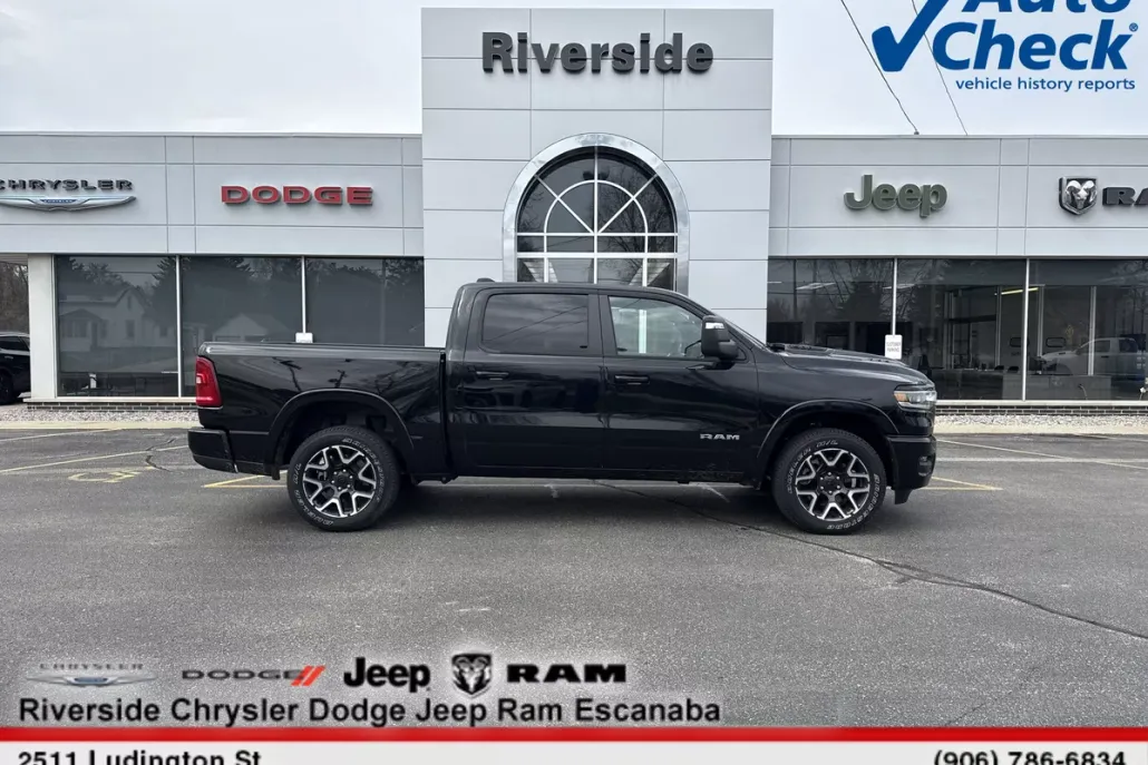 2025 Ram 1500 Laramie photo 1