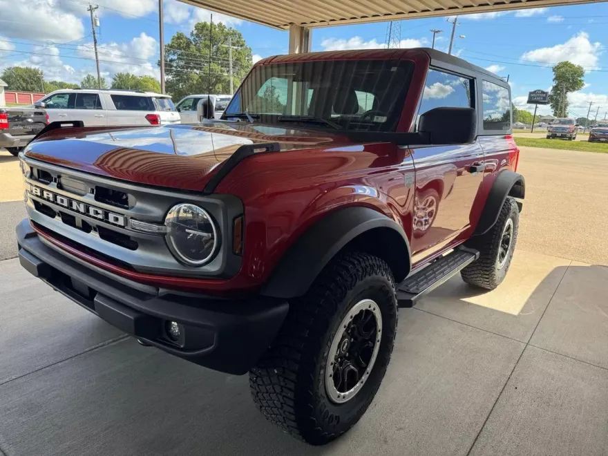 2024 Ford Bronco Big Bend photo 1