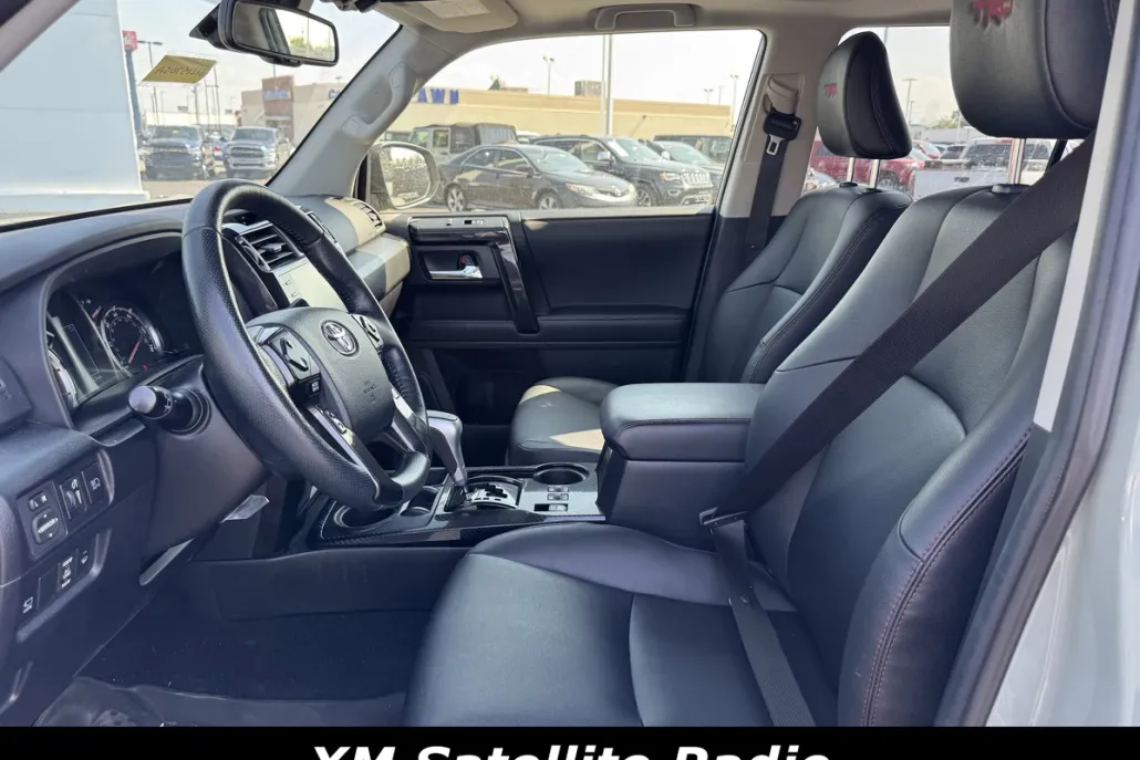 2023 Toyota 4Runner TRD Premium photo 1