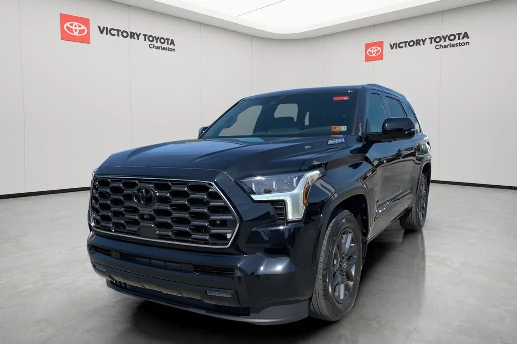 2026 Toyota Sequoia Platinum photo 1