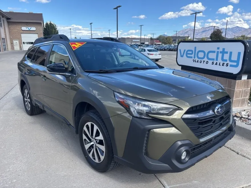 2024 Subaru Outback Premium photo 1