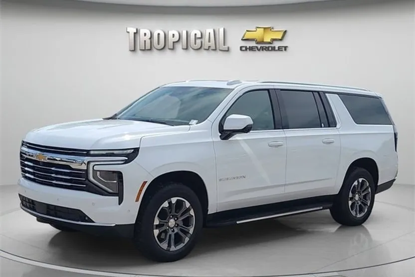 2025 Chevrolet Suburban LT photo 1