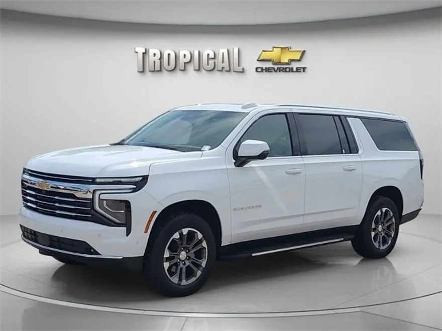 2025 Chevrolet Suburban LT photo 1
