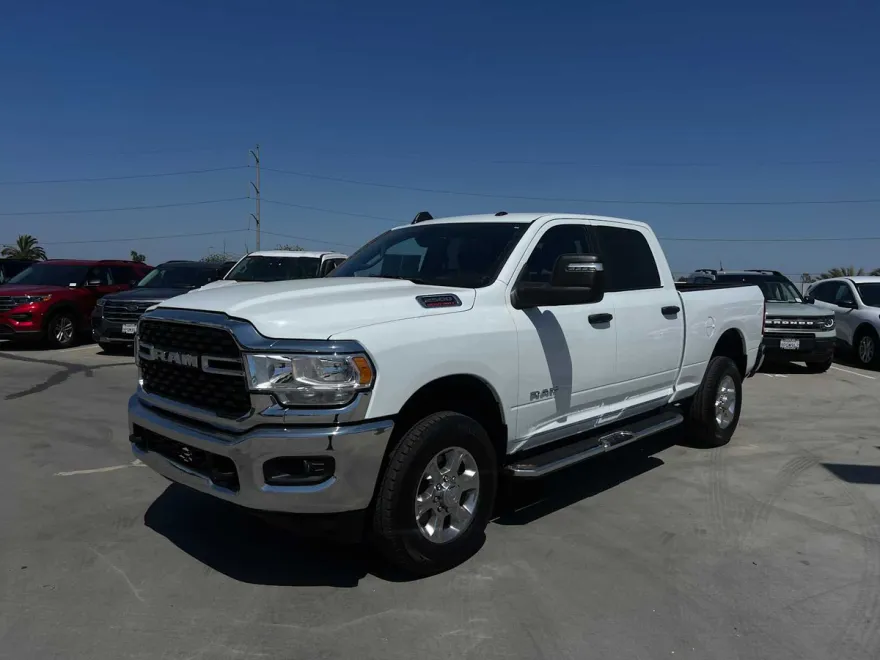 2024 Ram 2500 Big Horn photo 1