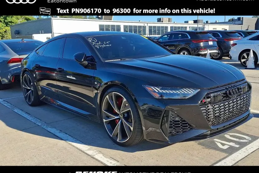 2023 Audi RS 7 Base photo 1
