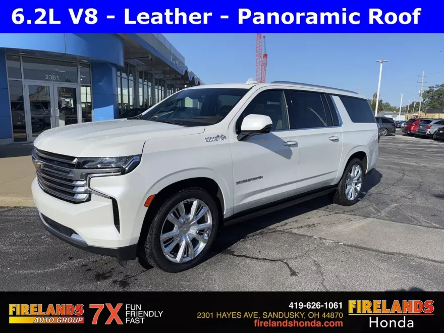 2023 Chevrolet Suburban High Country photo 1