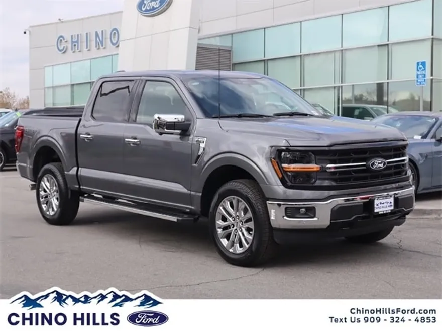 2025 Ford F-150 XLT photo 1