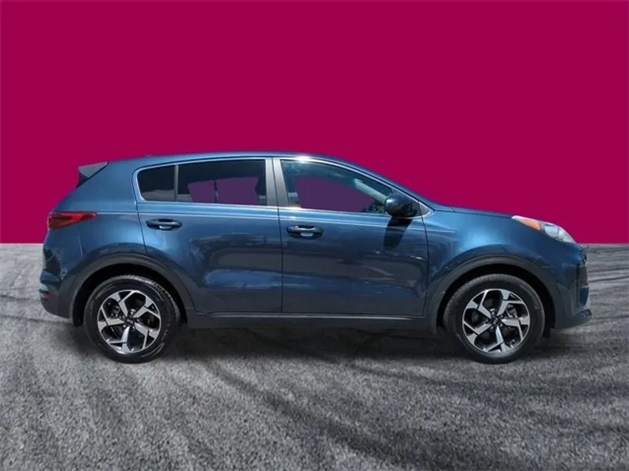 2021 Kia Sportage LX photo 1