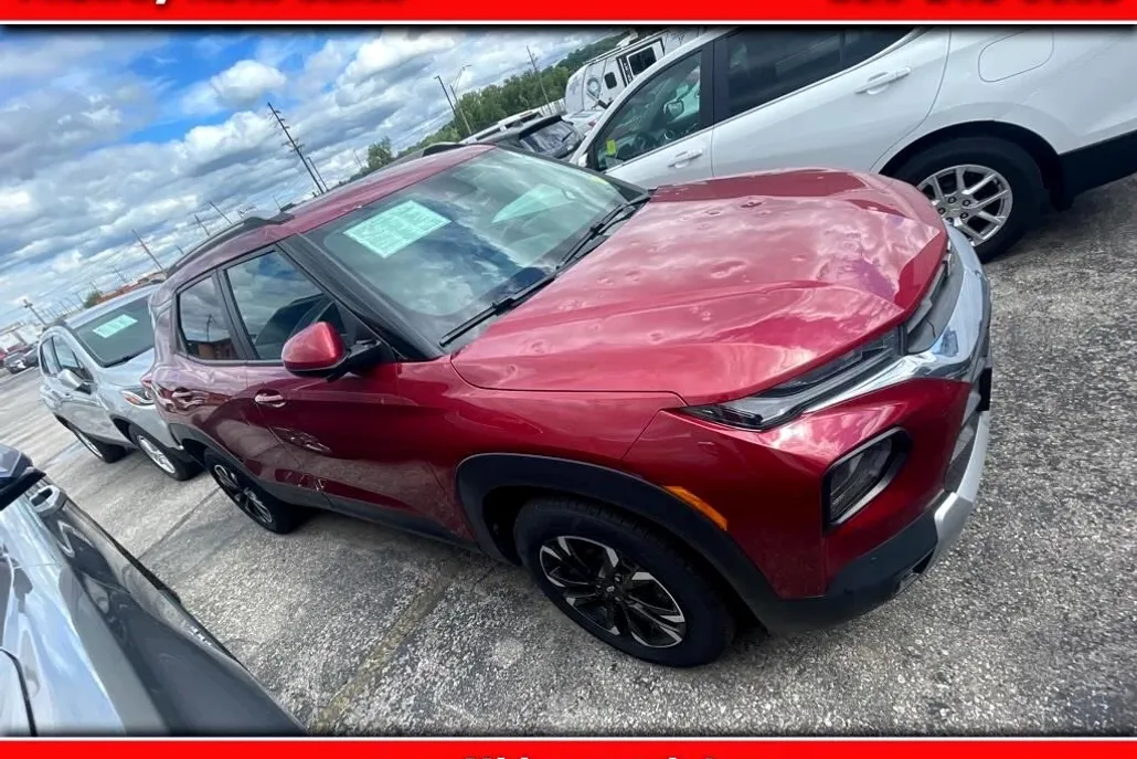 2021 Chevrolet Trailblazer LT photo 1