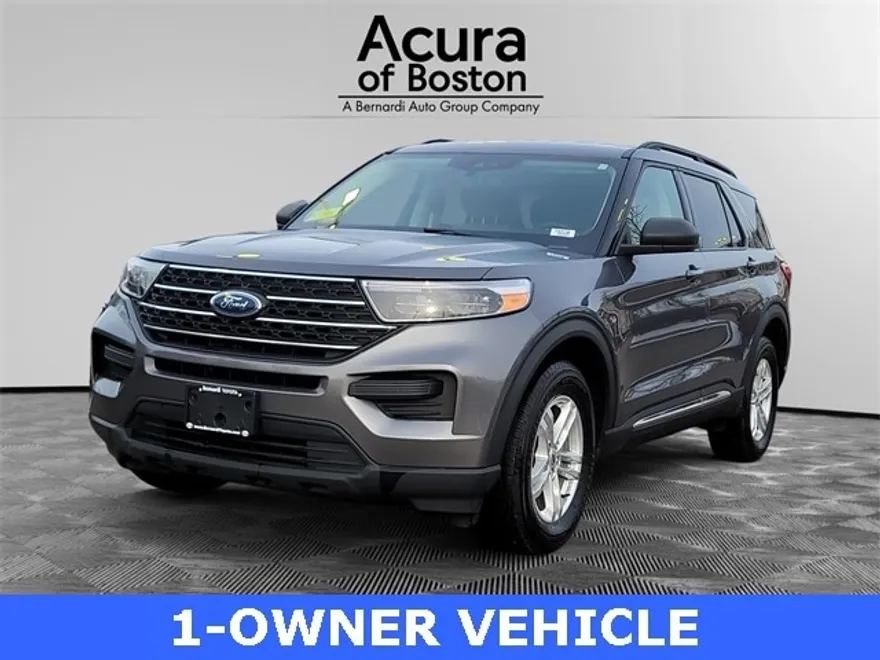 2022 Ford Explorer XLT photo 1