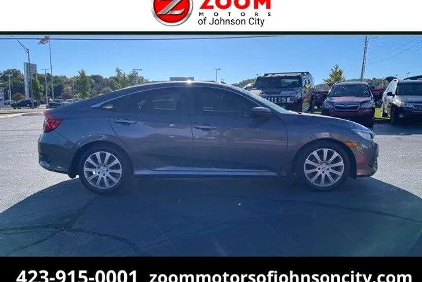 2017 Honda Civic LX photo 1