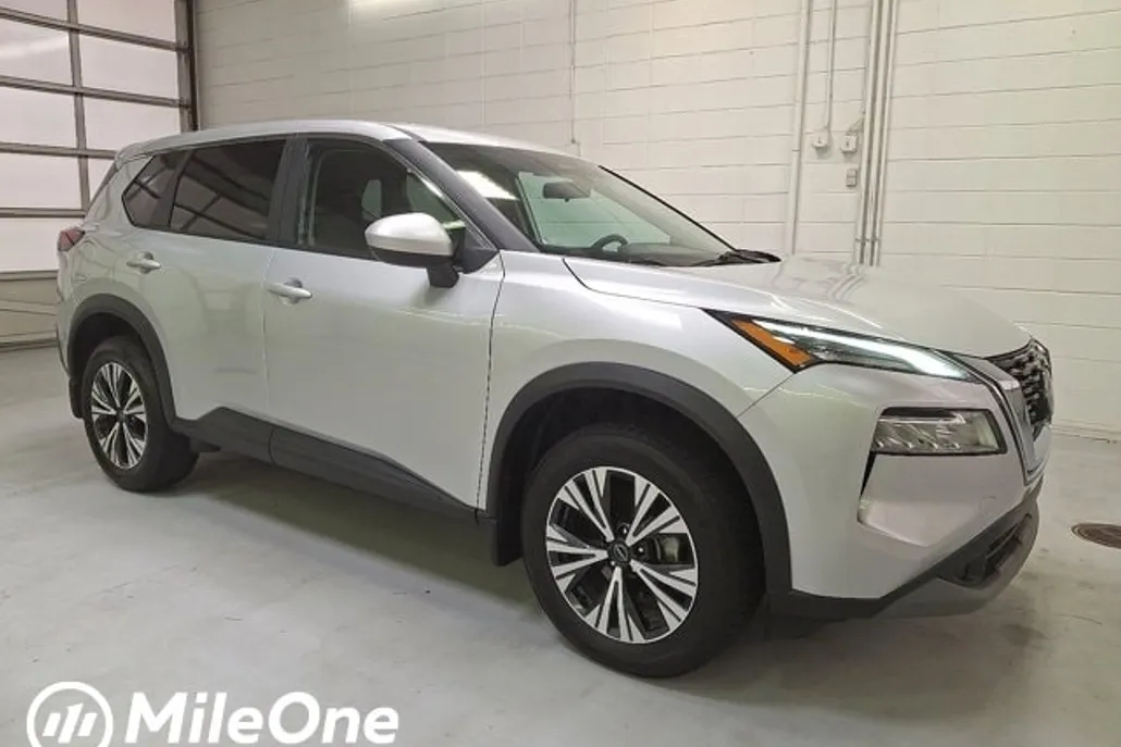 2023 Nissan Rogue SV photo 1