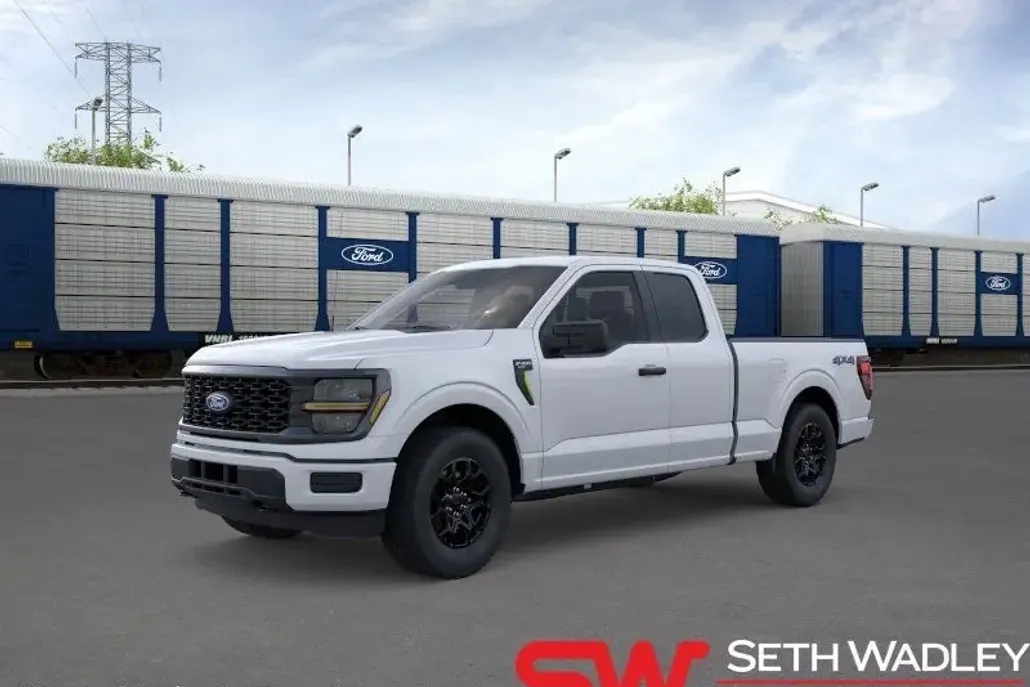 2025 Ford F-150 STX photo 1