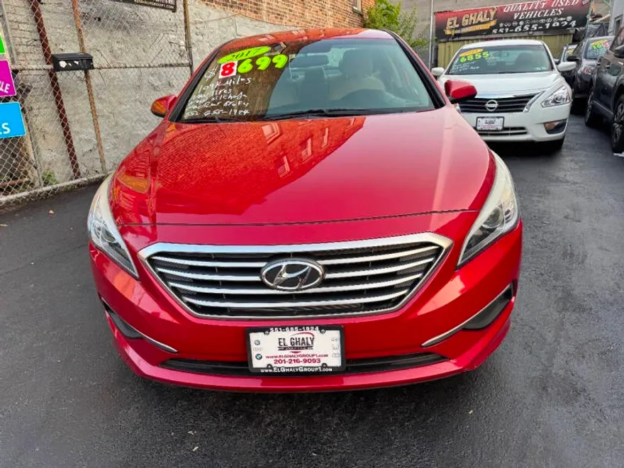 2017 Hyundai Sonata SE photo 1