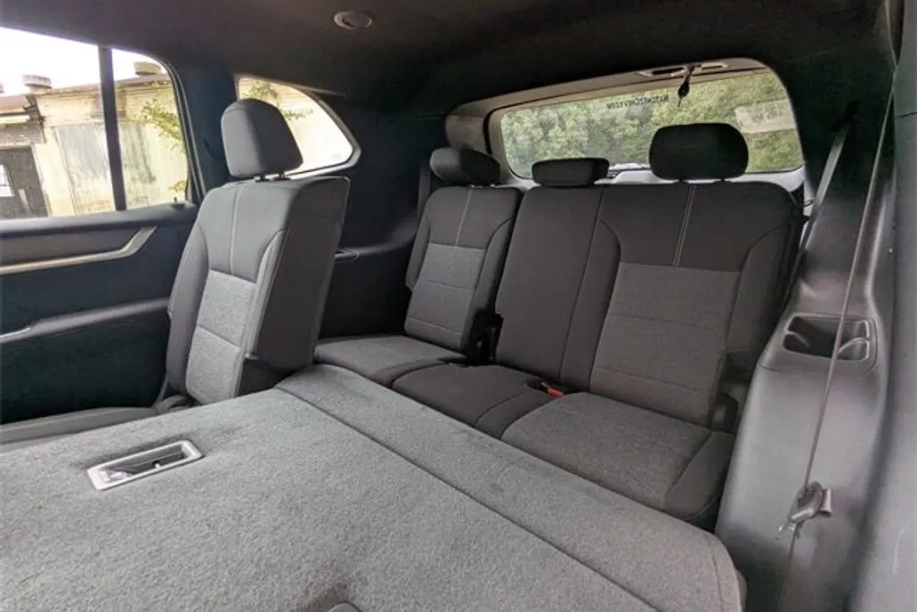 2025 Gmc Acadia Elevation photo 1