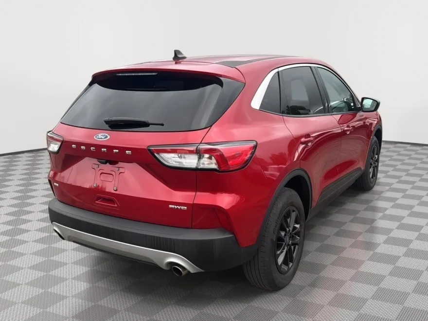 2022 Ford Escape SE photo 5