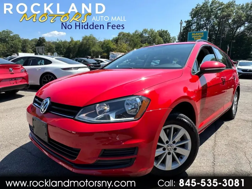 2016 Volkswagen Golf SportWagen TSI S photo 1