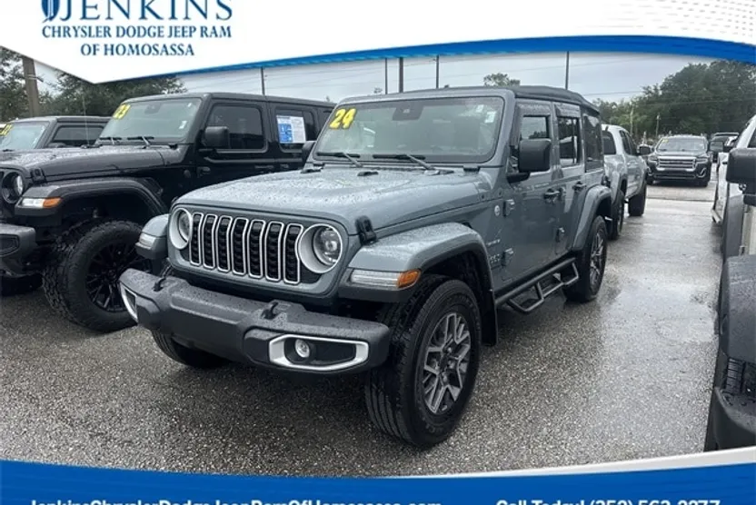 2024 Jeep Wrangler Sahara photo 1