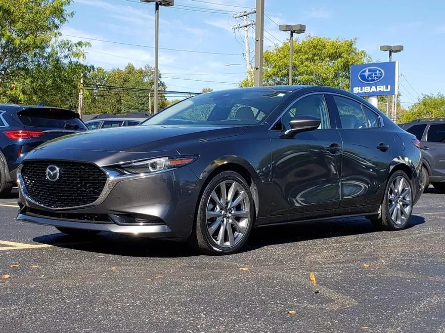 2022 Mazda Mazda3 Sedan Premium photo 1