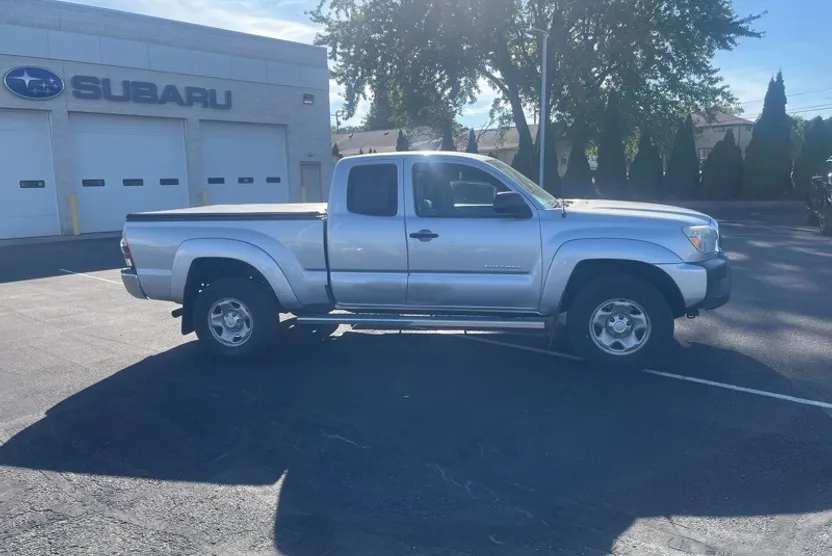 2013 Toyota Tacoma PreRunner photo 1
