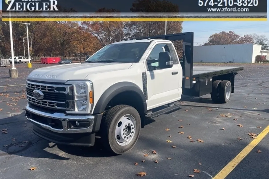 2024 Ford F-450 XL photo 1