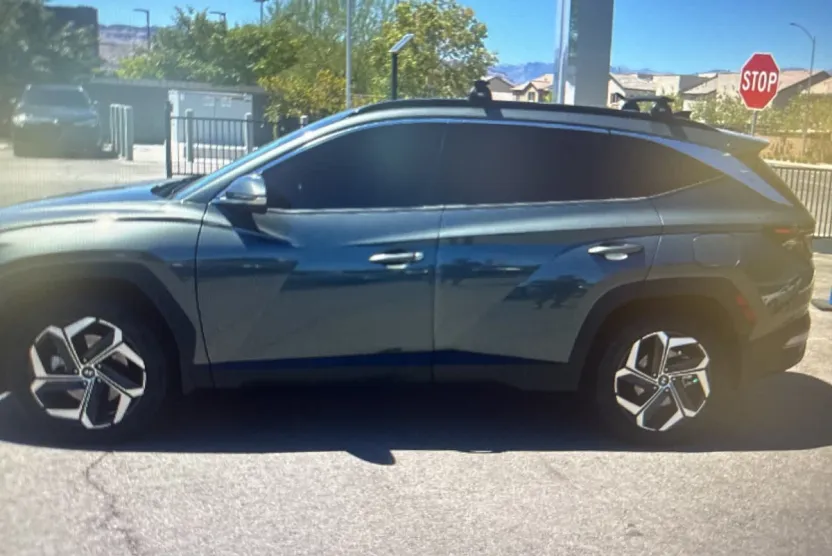 2022 Hyundai Tucson Hybrid Limited photo 1