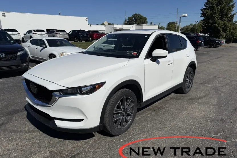 2018 Mazda CX-5 Touring photo 1