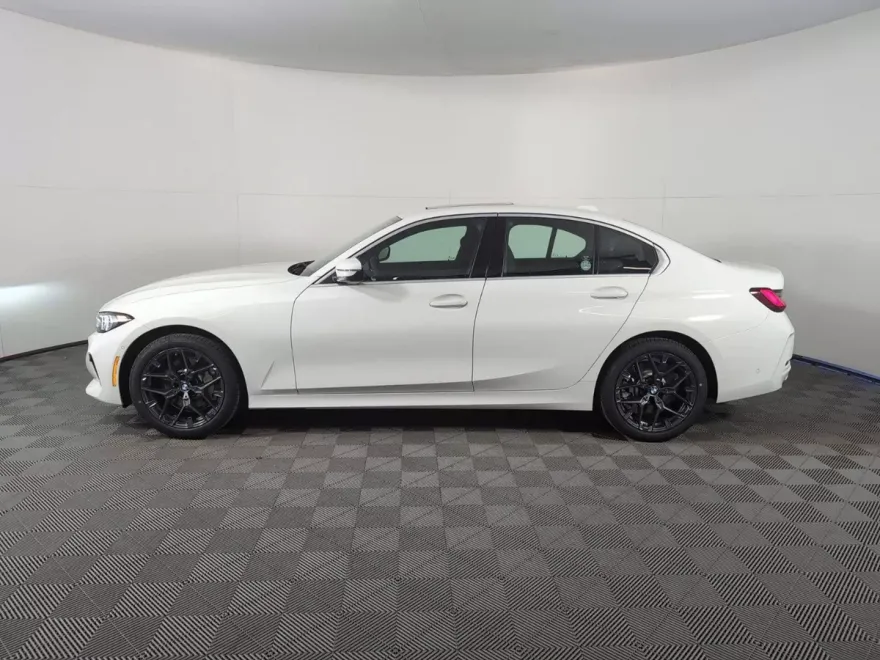 2025 Bmw 330i photo 1