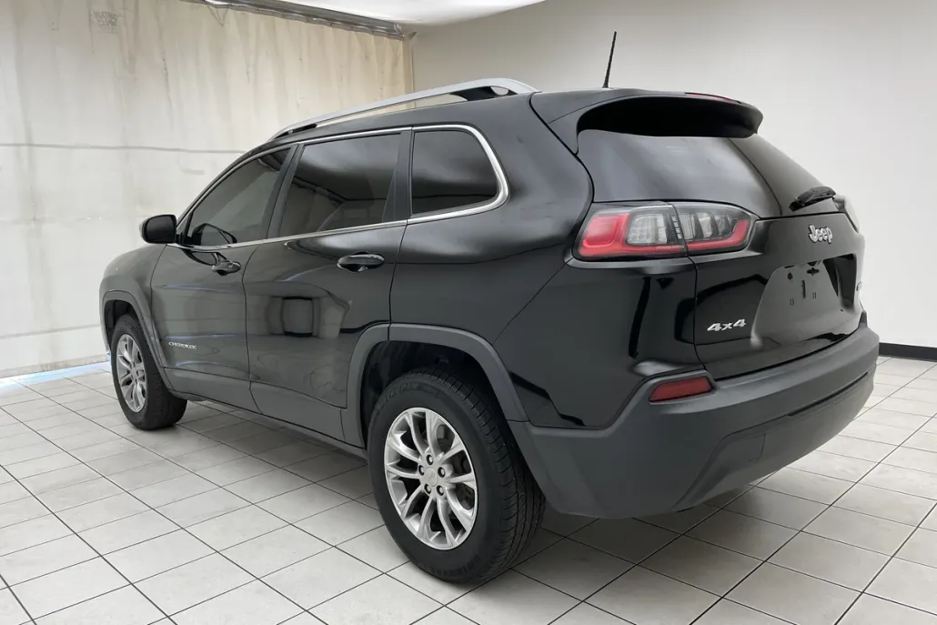 2019 Jeep Cherokee Latitude photo 1
