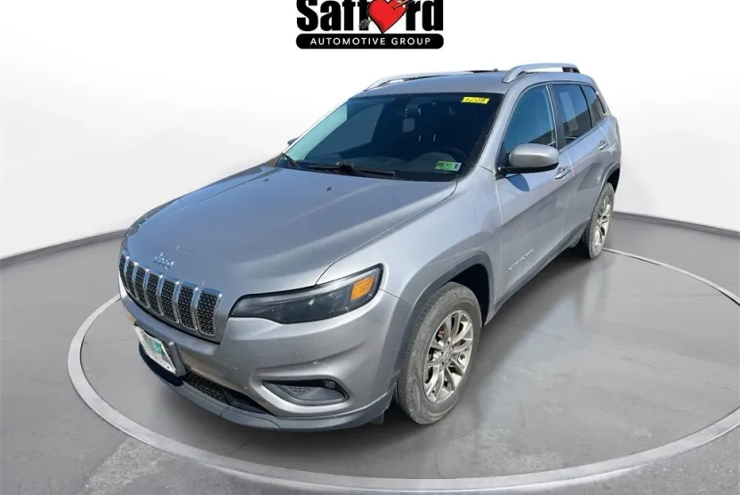 2019 Jeep Cherokee Latitude photo 1