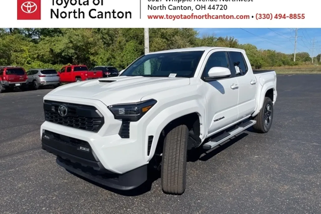 2025 Toyota Tacoma TRD Sport Double Cab photo 1