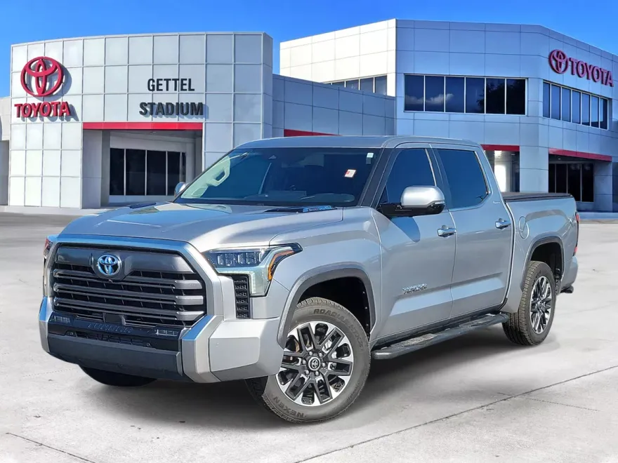 2024 Toyota Tundra Limited photo 1