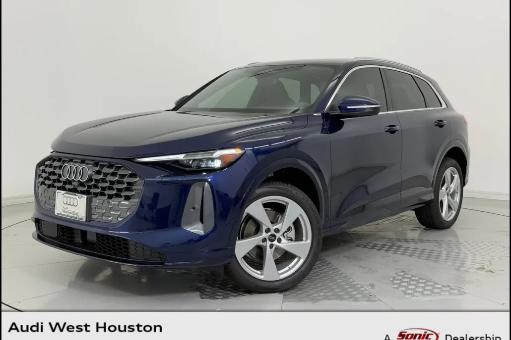 2025 Audi Q5 2.0T Premium Plus photo 1