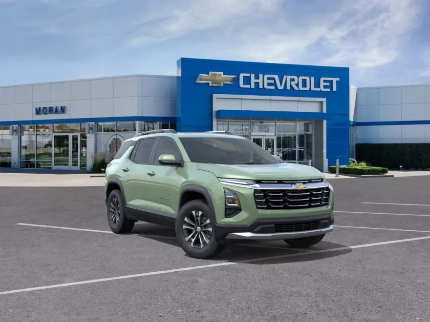 2026 Chevrolet Equinox LT photo 1