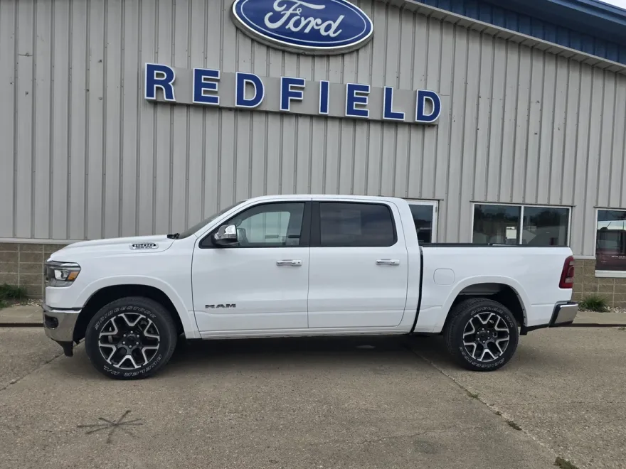 2022 Ram 1500 Laramie photo 1
