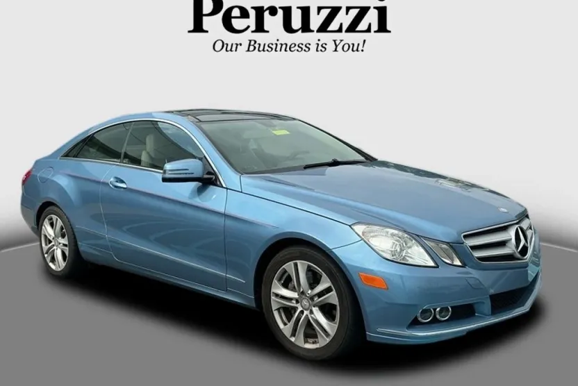 2011 Mercedes Benz E 350 photo 1