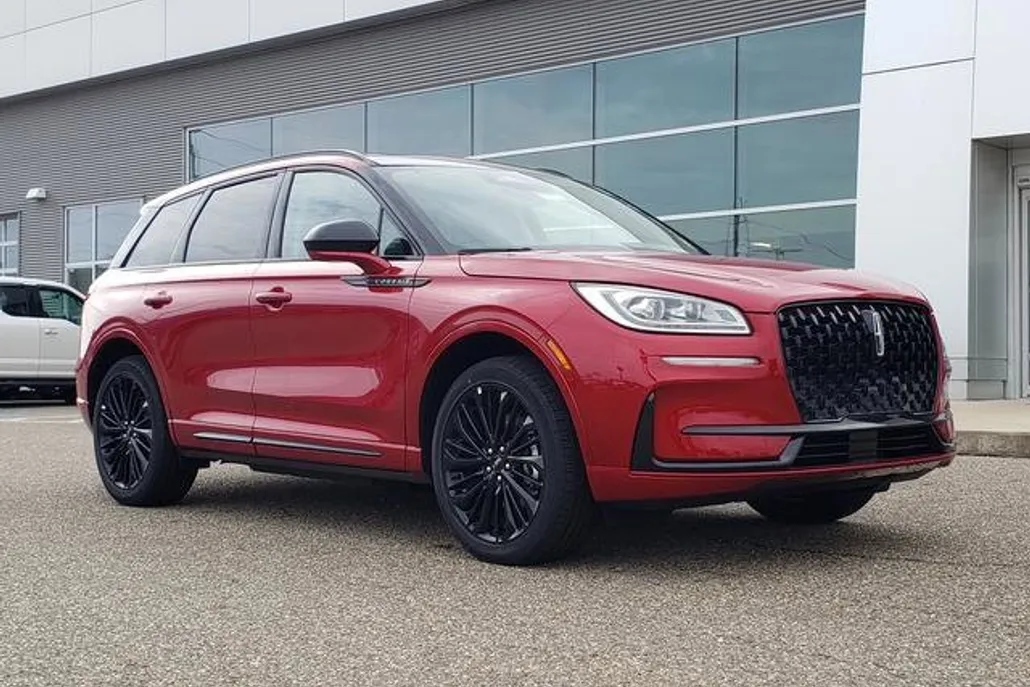 2025 Lincoln Corsair Grand Touring photo 1