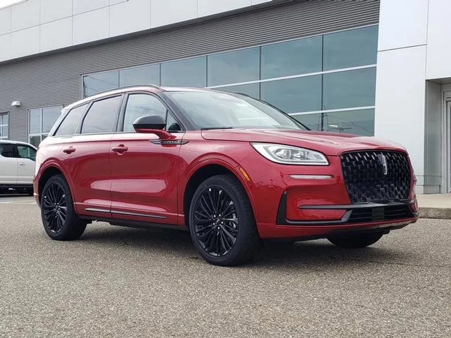 2025 Lincoln Corsair Grand Touring photo 1