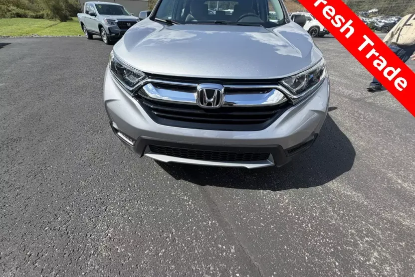 2018 Honda CR-V LX photo 1